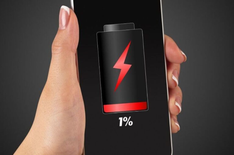 Heavy Battery Smartphone: ये हैं धाकड़ बैटरी वाले स्मार्टफोन, घंटों यूज करने पर नहीं होंगे डिस्चार्ज