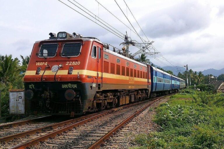 Indian Railway: अब सोने पर भी नहीं छूटेगा स्टेशन, जगाने का काम करेगा रेलवे, पढ़ें पूरी खबर