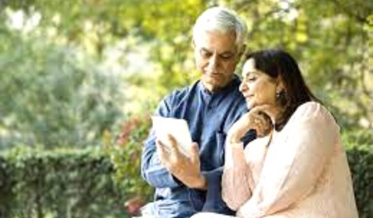 Old Pension Scheme: मोदी सरकार ने होली पर कर्मचारियों को दिया पुरानी पेंशन का तोहफा, जानें कैसे मिलेगा लाभ