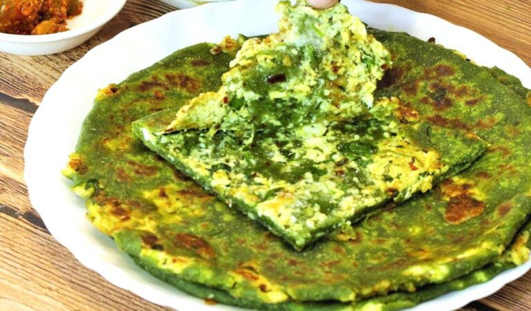 Palak paneer paratha: मुंह में पानी ला देगा पालक पनीर पराठा,स्वाद और सेहत वाली डिश की जानें रेसिपी