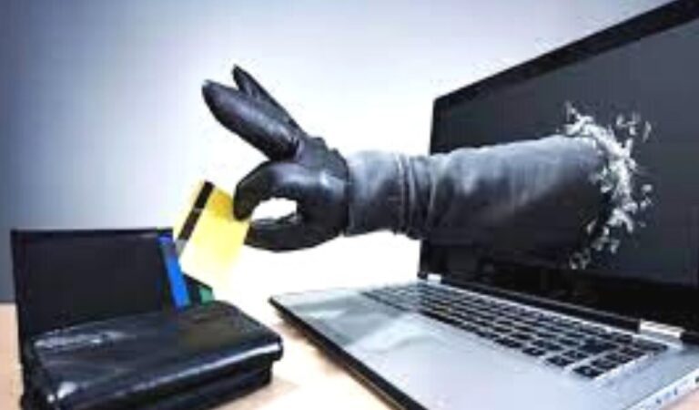 Online fraud: अगर आपके मोबाइल में है ये 4 डिजिट का नंबर, तो ऑनलाइन फ्रॉड का कभी नहीं होंगे शिकार, पढ़ें