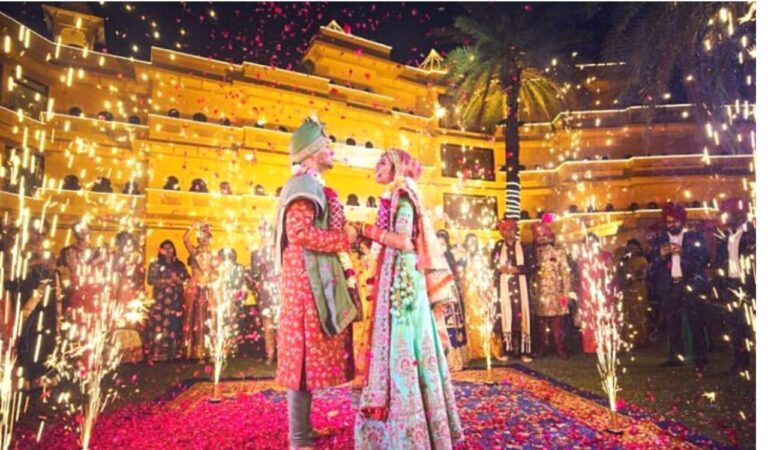 Destination Wedding : सर्दी में वेडिंग के लिए परफेक्ट हैं ये डेस्टिनेशन,यादगार हो जाएगी शादी,जानें