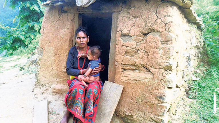 Chaupadi Tradition:जानें क्या है चौपाड़ी प्रथा,जिसमें पीरियड्स में लड़कियों के साथ किया जाता है जानवरों जैसा बर्ताव