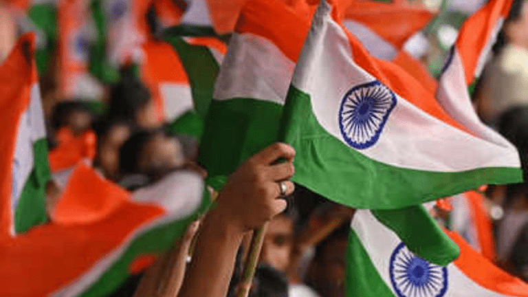 Republic Day Speech: गणतंत्र दिवस पर ऐसे दें भाषण , नहीं रूकेंगी तालियां, पढ़ें जरूरी टिप्स