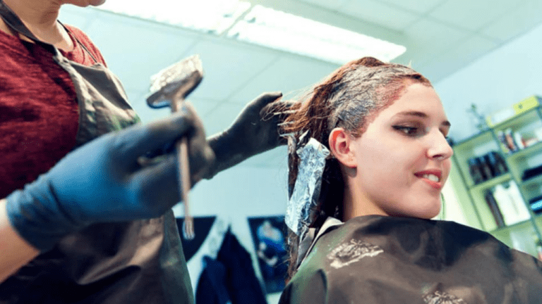 Remove Hair colour:नेचुरल तरीकों से हटाएं बालों का कलर, अपनाएं ये घरेलू उपाय