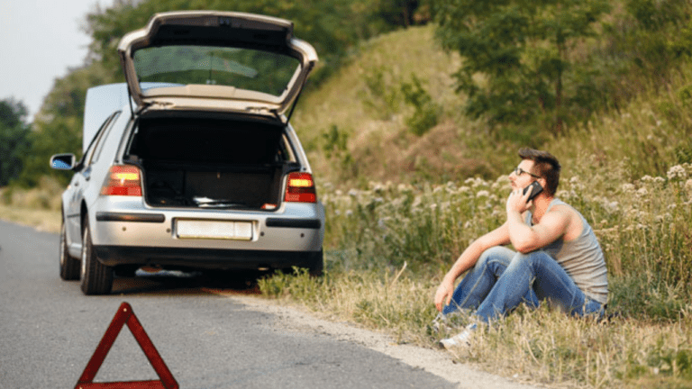 Car Shutdown Tips: अगर आप भी सर्दियों में कार बंद होने से हैं परेशान, तो स्टार्ट करने के लिए करें ये काम,पढ़ें
