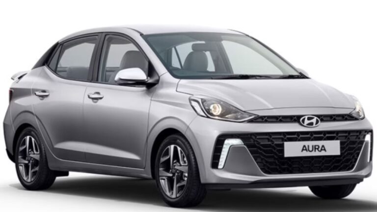 Hyundai Aura Facelift: हुंडई की इस कार की हुई मार्केट में धांसू इंट्री, फीचर्स जान खुद को खरीदने से नहीं रोक पाएंगे, जानें