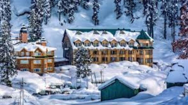 Winter Destination: सर्दियों में इन हिल स्टेशन की खूबसूरती हो जाती है दोगुनी, देखें बिना रह नहीं पाएंगे आप,पढ़ें