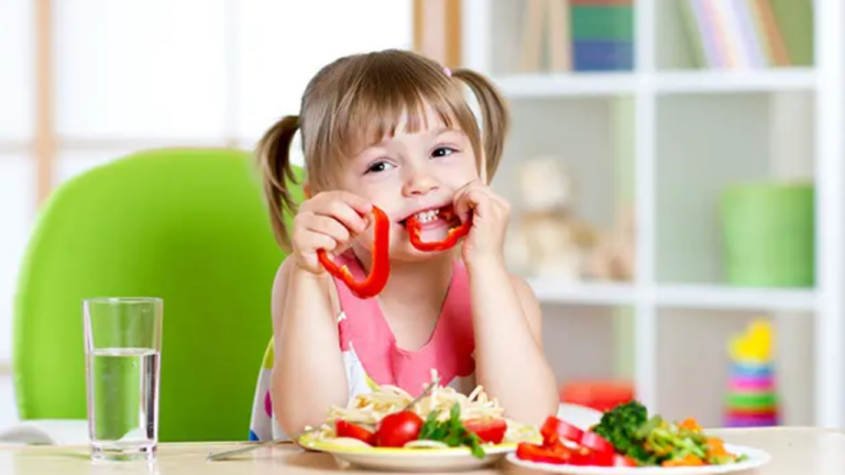 Healthy Foods: Parents अपने बच्चों की डाइट में जरूर शामिल करें ये फूड,जल्दी बनेंगे स्‍मार्ट और इंटेलिजेंट,पढ़ें