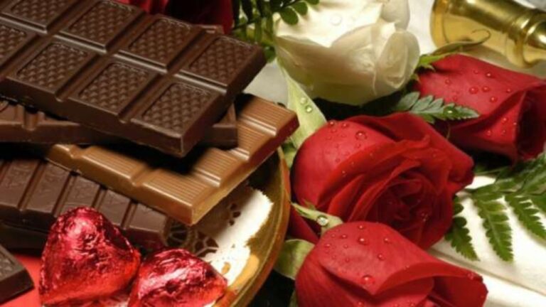 Chocolate Day : चॉकलेट डे पर आसान तरीके से घर पर बनाएं चॉकलेट, नोट करें रेसिपी