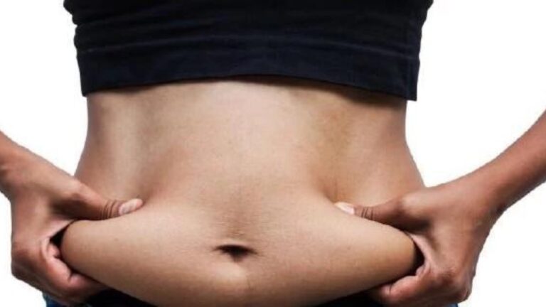 Yoga Tips:पेट के चर्बी से हैं परेशान,तो खानें के तुरंत बाद करें ये योग,पढ़ें