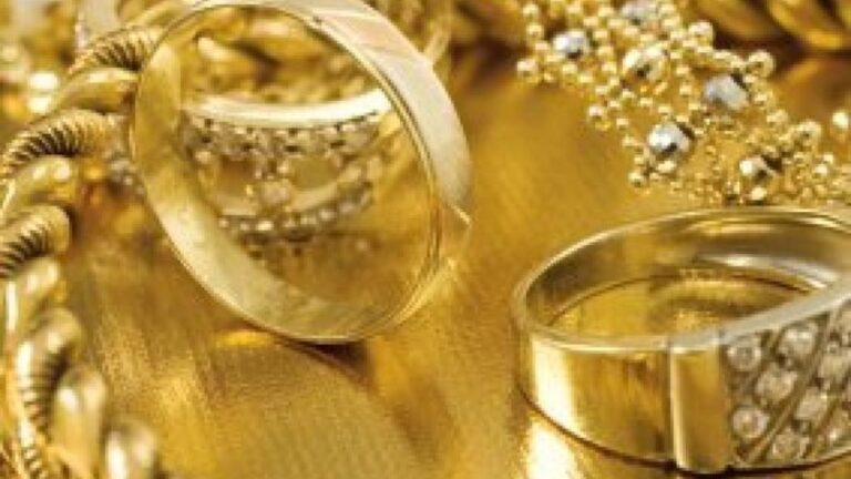 Gold silver Price Today: सोने चांदी के दामों में गिरावट का दौर जारी, जानें अपने शहर में आज का ताजा भाव