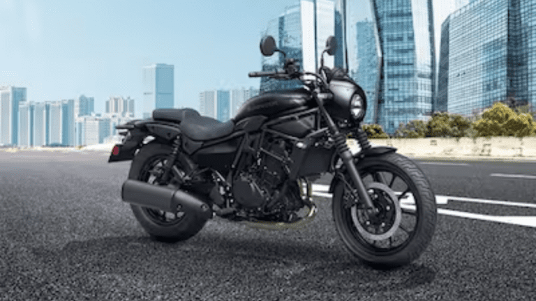 बुलेट को धूल चटाने Kawasaki Eliminator 400 की हुई एंट्री, लुक ऐसा कि देखते ही हो जायेंगे फैन!