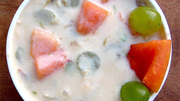 Fruit raita: घर पर आसानी से बनाएं सिंपल और टेस्टी  एनर्जी से भरपूर फ्रूट रायता, मिनटों में होगा तैयार