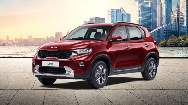 Affordable Sunroof Cars: सस्ते में सनरूफ का मज़ा देती हैं ये कारें, हैचबैक से लेकर सेडान तक हैं शामिल, देखें लिस्ट