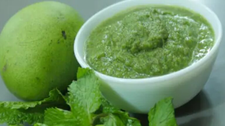 Mango chutney: गर्मियों में खाने के स्वाद को दोगुना कर देगी आम की खट्टी मीठी चटनी,पढ़ें इसे बनाने की आसान रेसिपी