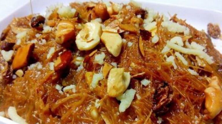 Eid recipe: ईद पर मेहमानों के लिए झटपट बनाएं शानदार किमामी सेवइयां, ट्राई करें ये आसान रेसिपी