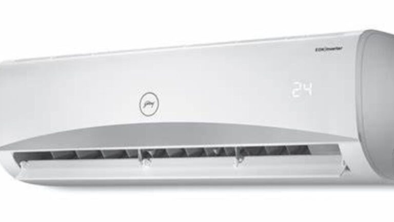 Ac Cleaning Tips : अपने एसी की खुद से ऐसे करें सर्विस,होगी हज़ारों की बचत,जानें आसान तरीका