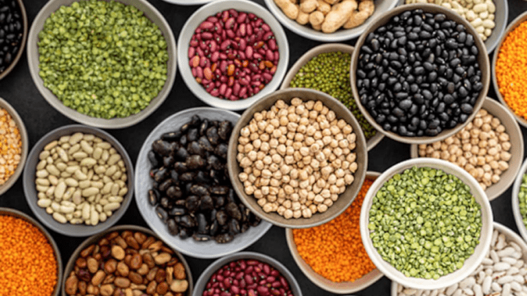 Pulses for Uric Acid: हाई यूरिक एसिड के मरीज अपनी डाइट में शामिल करते हैं ये दाल, तो नहीं होगी सूजन और दर्द की परेशानी, जानें