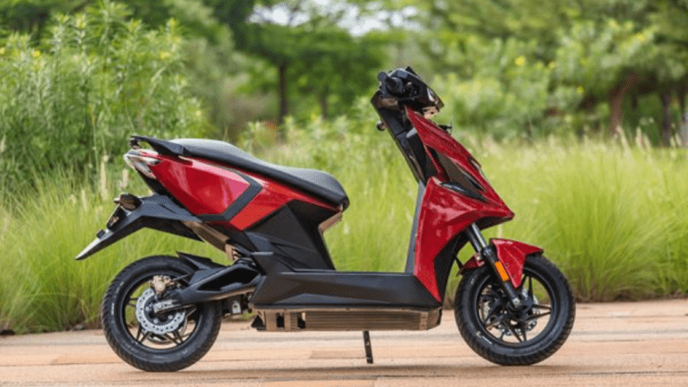 Simple One EV Scooter : लड़कों की ही नहीं लड़कियों की भी पहली पसंद बनेगा यह लम्बी रेस वाला स्कूटर, जानें खासियत