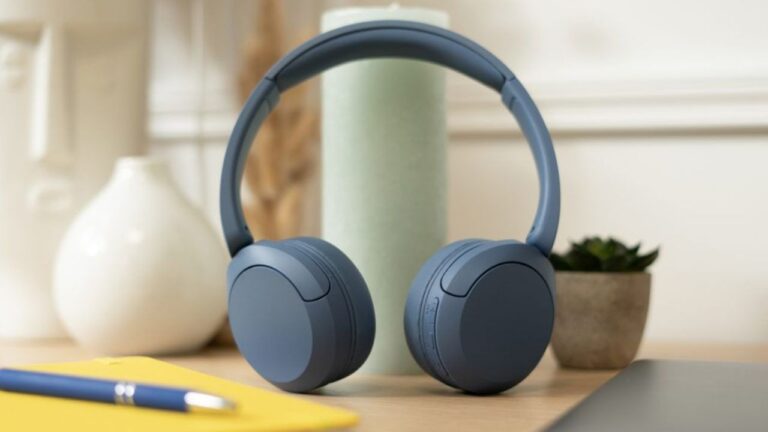 Sony WH-CH520: लॉन्च हुए जबरदस्त फीचर्स वाले हैडफोन, कीमत देखकर आप भी खरीद लेंगे तुरंत, देखें डिटेल