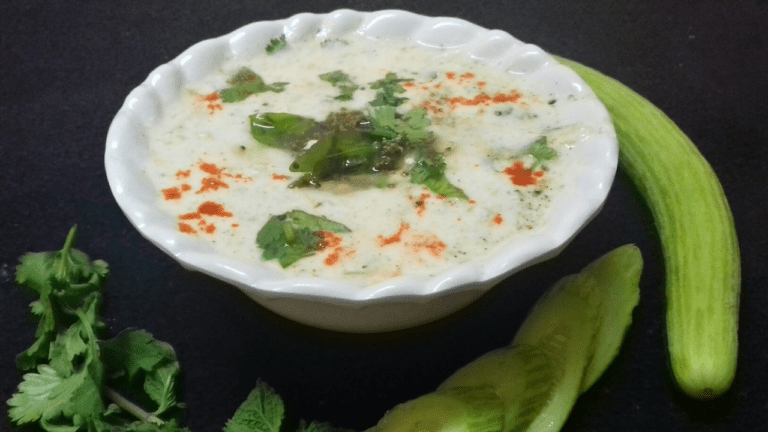 Summer Recipe for Dinner : गर्मियों में रात के डिनर में शामिल करें ये टेस्टी ककड़ी का रायता, शरीर को मिलेगी ठंडक, जानें आसान रेसिपी