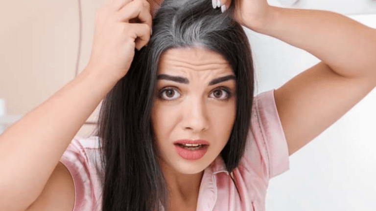 White Hair Problems: उम्र से पहले बाल हो गए हैं सफेद तो न हों परेशान, इन घरेलू नुस्खों से होगा समाधान
