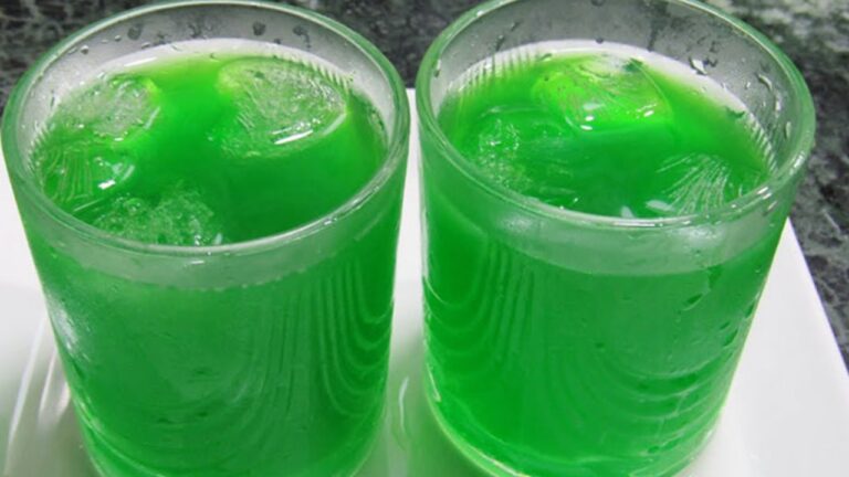 Khus sharbat recipe: गर्मियों में घर आएं मेहमानों के लिए झटपट बनाएं खस का शरबत, पढ़ें आसान रेसिपी