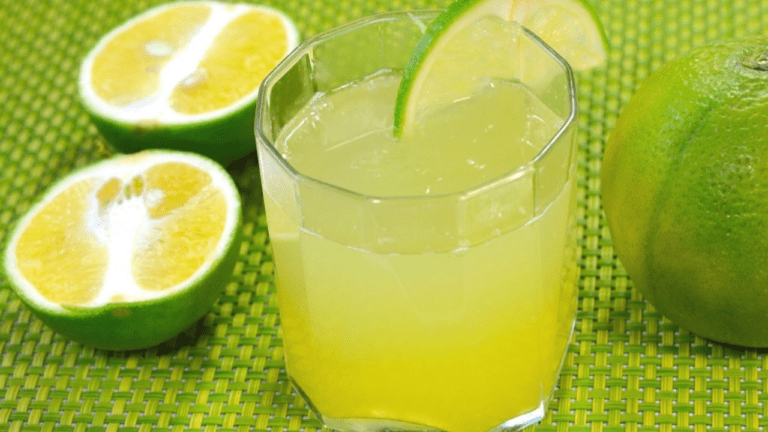 Mosambi Juice Benefits : गर्मियों में दाग-धब्बे और पिंपल से कैसे छुटकारा दिलाएगा मौसमी का जूस,चांदी जैसी चमकेगी स्किन,जानें