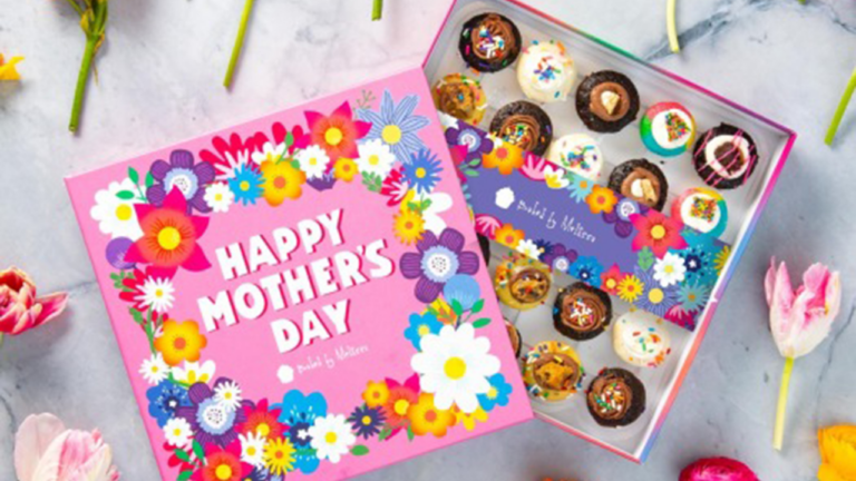 Mother’s Day Gifts 2023 : इस मदर्स डे अपनी मां को गिफ्ट करें ये लेटेस्ट और ट्रेंडी ज्वैलरी, डिजाइन देखते ही मां हो जायेंगी खुश