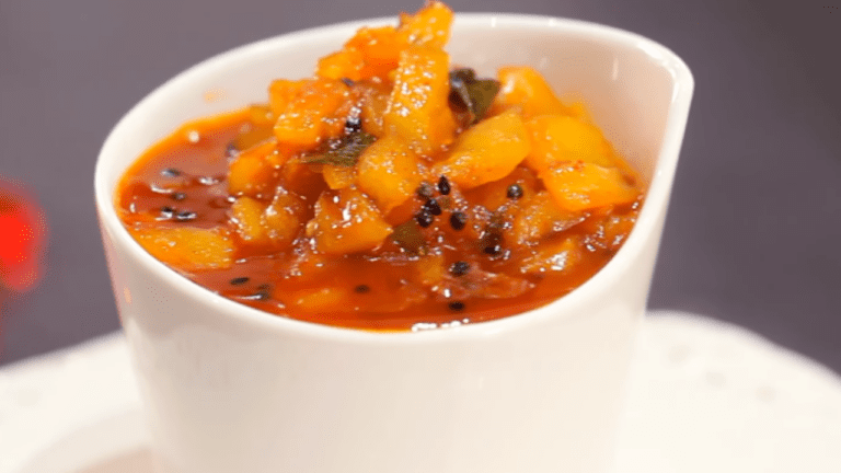 Pineapple Chutney Recipe:  गर्मी में शरीर को ठंडक पहुंचाती है अनानास से बनी ये लजीज़ चटनी, जानें बनाने की विधि