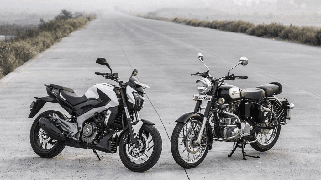 Royal Enfield Hunter 350 vs Bajaj Dominar 400