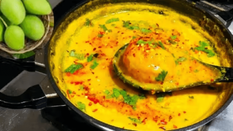 Summer Recipe : गर्मियों में घर पर बनाएं कच्चे आम की ये टेस्टी कढ़ी, स्वाद इतना लाजवाब कि फैमिली मेंबर तारीफ करते नहीं थकेंगे
