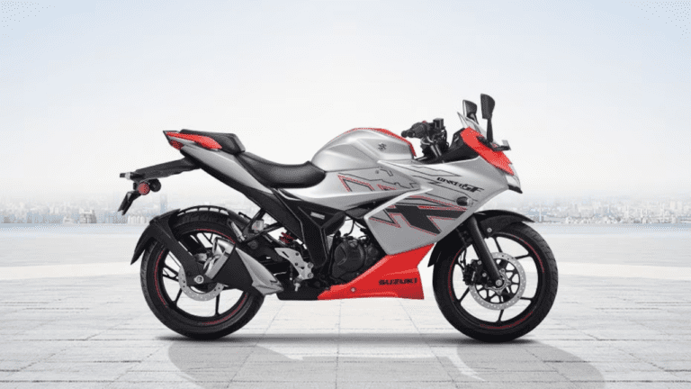 युवाओं को पहली पसंद बनी Suzuki Gixxer SF, दमदार इंजन और जबरदस्त माइलेज से मार्केट में मचा रही धमाल, कीमत भी है बहुत कम