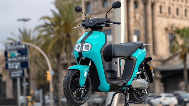Yamaha Neo: नए रंग में यामाहा नियो ने मार्केट में मारी एंट्री, लुक देख लोगों के छूटे पसीने, देखें फीचर्स और कीमत