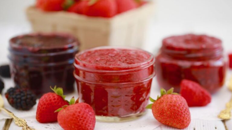 Summer jam recipe: गर्मियों में बेहद आसान तरीके से घर पर बनाएं स्ट्रॉबेरी जैम,बच्चों को आएगी बेहद पसंद,पढ़ें रेसिपी