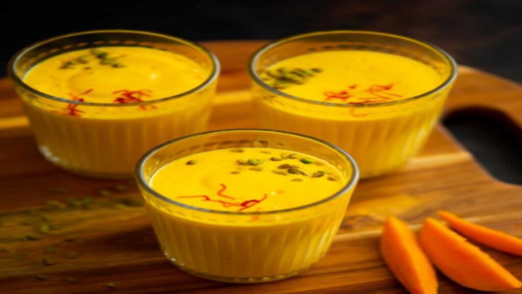 Mango lassi