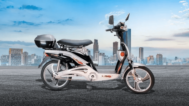Cheapest EV Scooter : आज ही खरीदें देश की ये 5 सबसे सस्ते इलेक्ट्रिक स्कूटर, शानदार लुक के साथ देते हैं जबरदस्त माइलेज