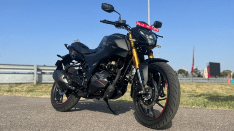 रापचिक लुक और शानदार रेंज से ग्राहकों को दीवाना बना रही Hero Xtreme 160R बाइक, जानें कीमत और खासियत