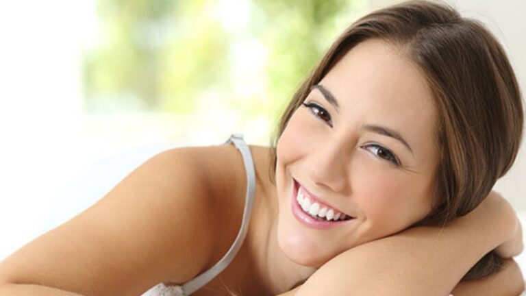 Beauty Tips:लंबी और घनी पलकों के लिए नकली आईलैशेज लगाना छोड़िए सोने से पहले लगाएं ये चीज, हफ्ते भर में नजर आएगा फर्क