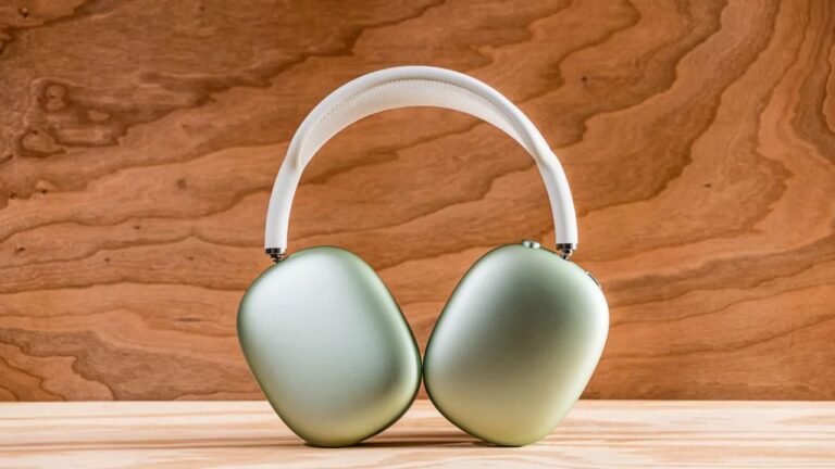 Apple AirPods Max पर मिल रही है 20 हजार से भी ज्यादा की छूट,जल्दी कर लें खरीददारी नहीं तो निकल जाएगा मौका