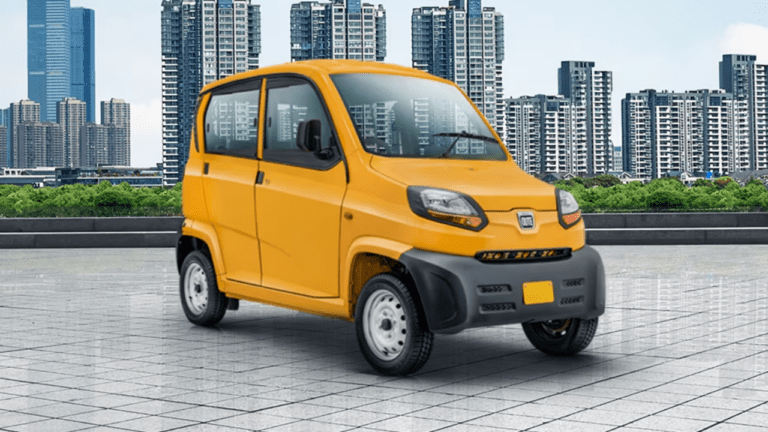 Bajaj Qute EV : जल्द ही मार्केट में जलवा बिखेड़ने आ रही बजाज की ये इलेक्ट्रिक कार, जानें खसियत