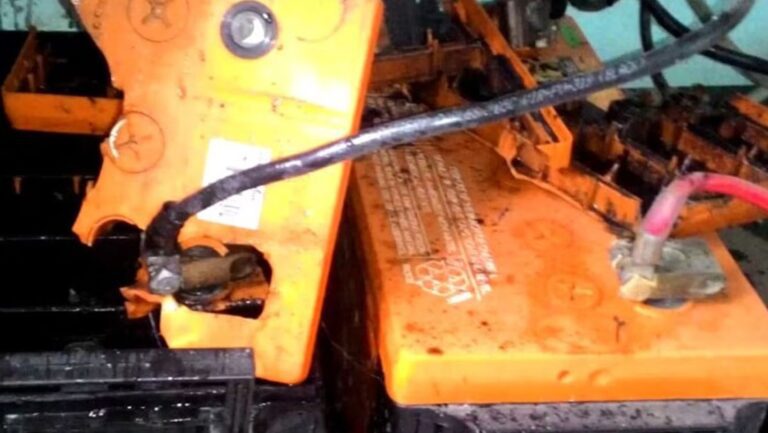 Inverter Care: ये गलती की तो धड़ाम से फट जाएगा इन्वर्टर, देख लें कहीं आप भी तो नहीं कर रहे अनजाने में ये काम