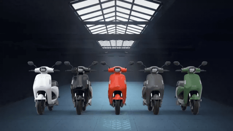 RunR Electric Scooter : 100km की रेंज के साथ इस इलेक्ट्रिक स्कूटर ने मचाया धमाल,  गजब के फीचर्स है लैस