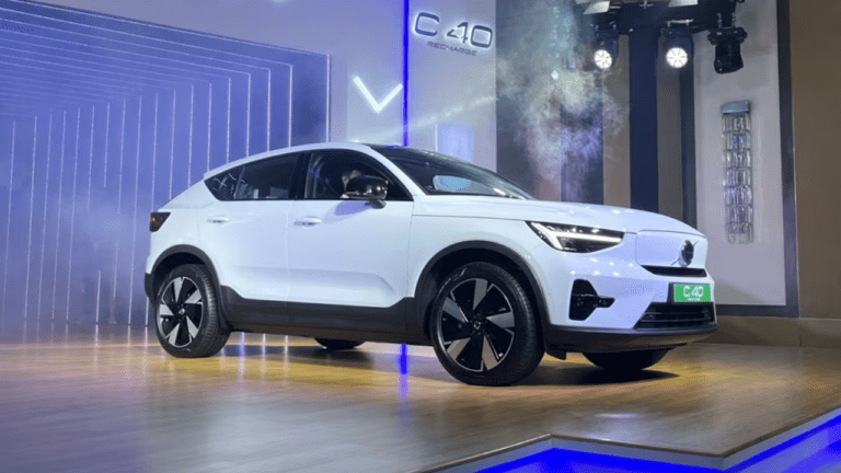 530KM की रेंज के साथ भूचाल मचाने आ गई नई Volvo C40 Recharge ईवी कार, मात्र 27 मिनट में होगी चार्ज