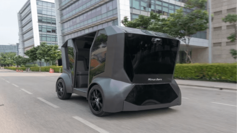 Zpod Minus Zero : देश में पहली बार आई सेल्फ ड्राइविंग कार, बिना ड्राइवर सड़कों पर भरती है उड़ान, जानें खासियत