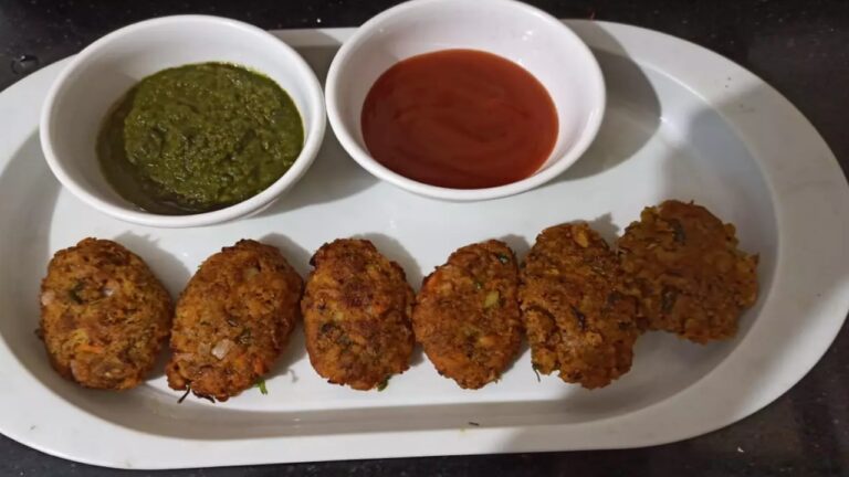 Leftover Roti Cutlet: रात की बची हुई रोटी फेंके नहीं बल्कि बनाएं स्वादिष्ट कटलेट, मिनटों में बनकर होगा तैयार