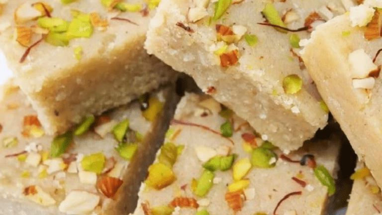 Makhana Barfi : रक्षाबंधन में अपने भाइयों के लिए बनाएं मखाने की बर्फी, बढ़ जायेगा आपस में प्यार