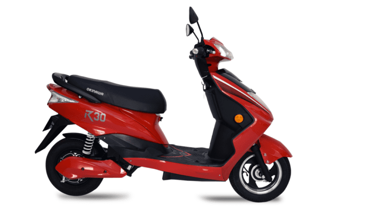 मात्र ₹61 हजार में घर ले जाएं Okinawa R30 इलेक्ट्रिक स्कूटर, मिलेंगे जबरदस्त रेंज, जानें खासियत