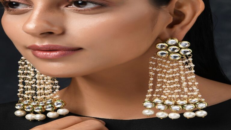 Chain Earing Designs:ट्रेडिशनल आउटफिट्स के चैन स्टाइल इयररिंग्स लगते हैं बेहद लाजवाब, देखें कलेक्शन